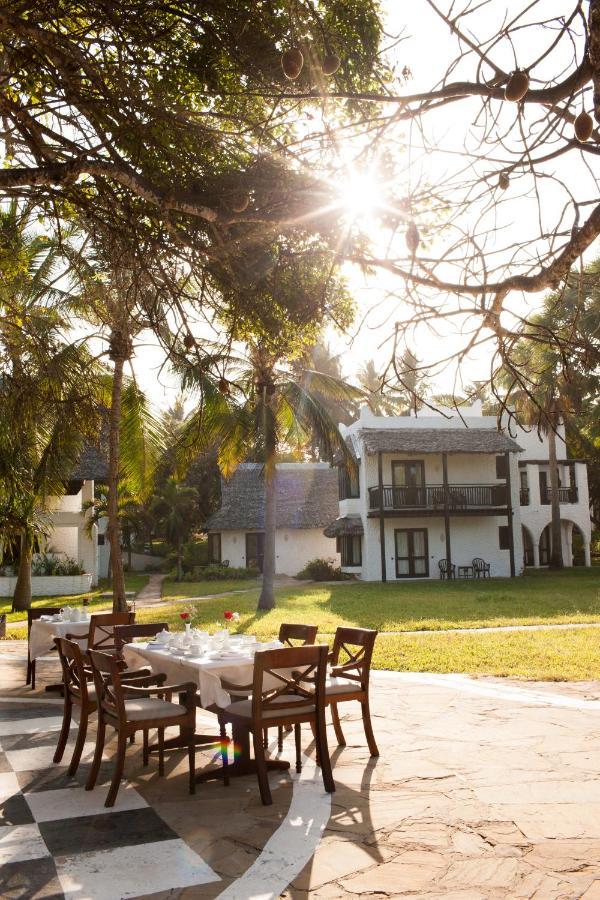 Jacaranda Indian Ocean Resort