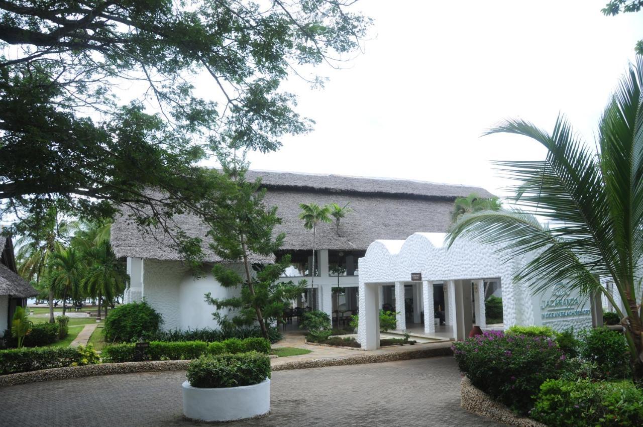 Jacaranda Indian Ocean Resort